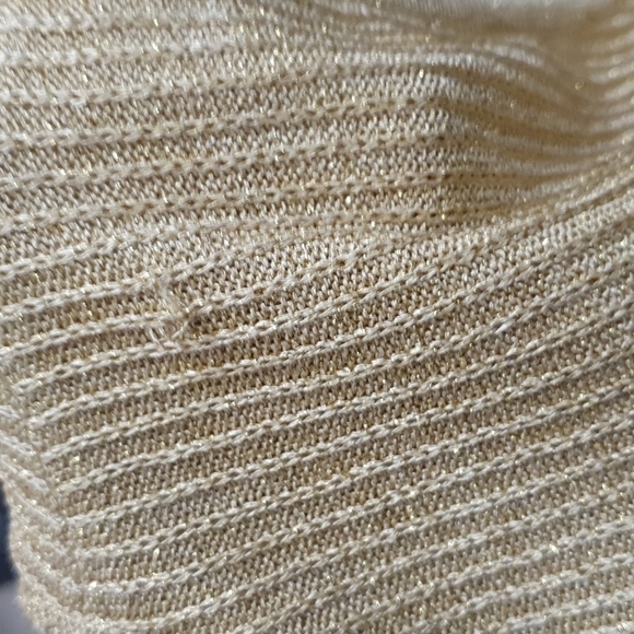 St. John Gold Shimmer Knitted Tank top - Picture 5 of 8